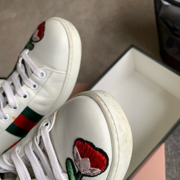 Gucci ladies sneakees 37.5 - Picture 3 of 7